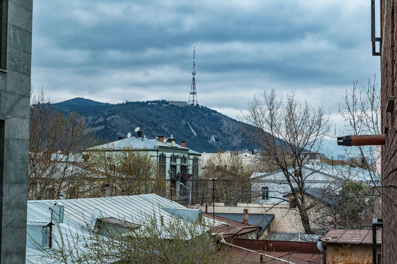 Apartment Art Nebula Old Tbilisi Avlabari Eksteriør billede
